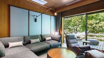 Phòng Suite Cao cấp (Twin) | Minibar, két bảo mật tại phòng, nôi (giường cho trẻ sơ sinh) miễn phí