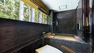 Precious Suite King Double | Bathroom | Separate tub and shower, deep soaking tub, free toiletries, hair dryer