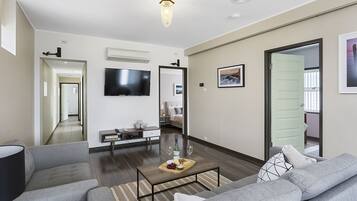 Fernseher, DVD-Player