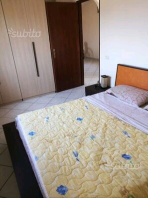 1 bedroom, iron/ironing board, bed sheets