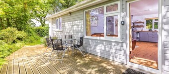 Kingfisher is Laid back luxury  in 9-acres of countryside right near the beach