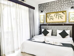 Deluxe Triple Room | Individually decorated, individually furnished, desk, laptop workspace - Hiline Hotels and Resorts (Calangute)