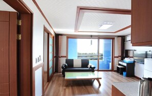 Camera, 2 camere da letto | Soggiorno | TV