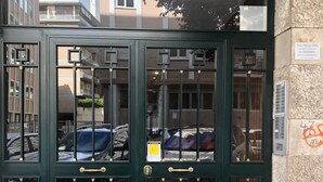 A gated entrance to a building with a number sign '47' on the wall. - The easiest way to enjoy Rome (Roma)