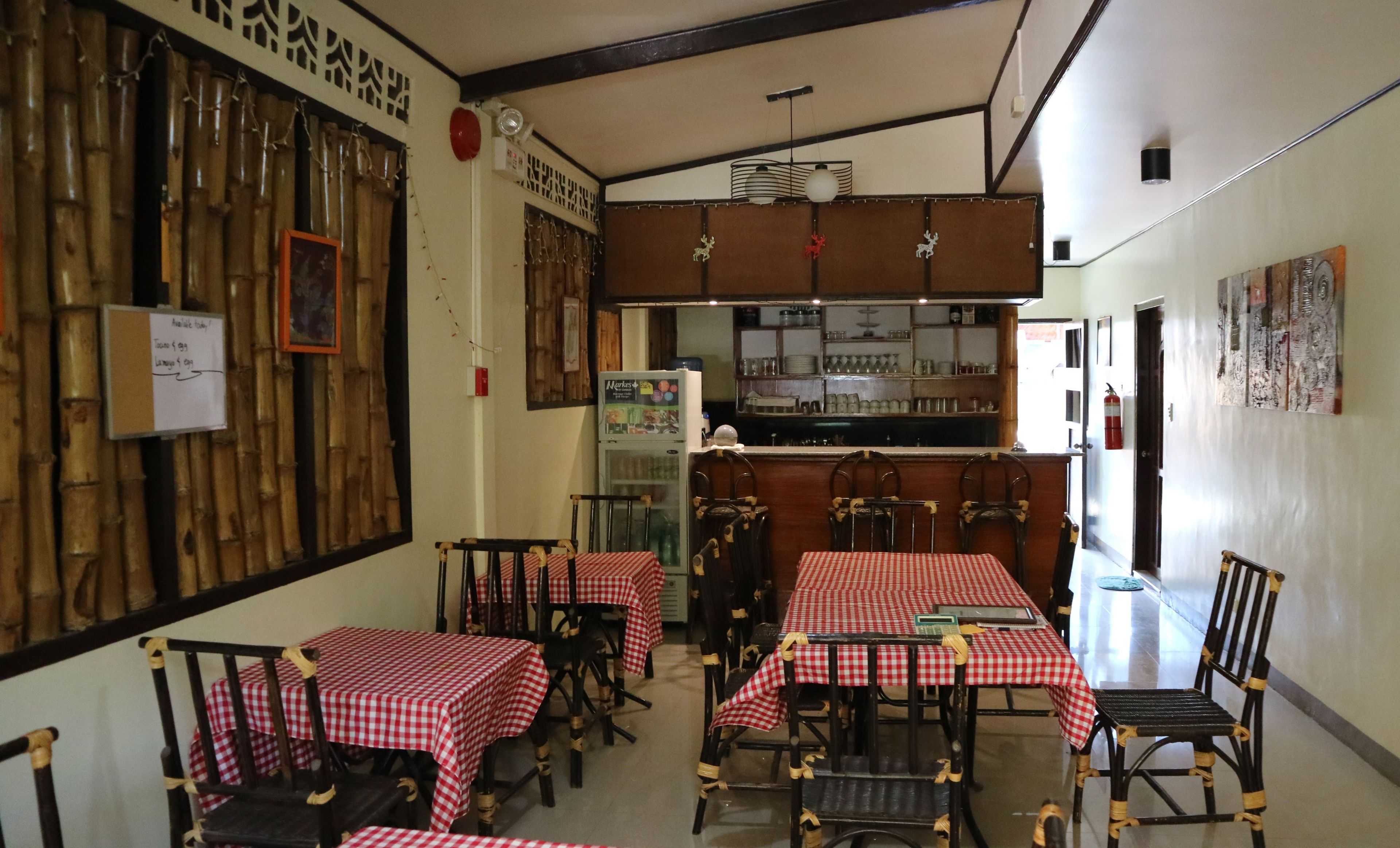 Dagelijks à la carte ontbijt (PHP 100 per persoon)