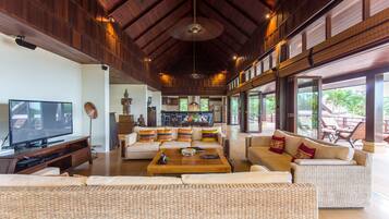 Villa (5 Bedrooms) | Living room | 20-inch Smart TV with satellite channels, TV, DVD player