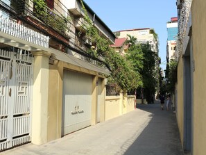 Exterior - Palmo Service Apartment 1 (Hanoi)