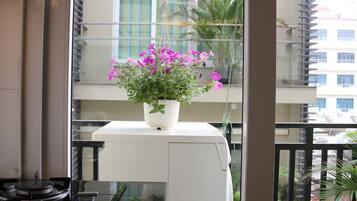 Deluxe Apartment, 1 Bedroom, Balcony | Balcony