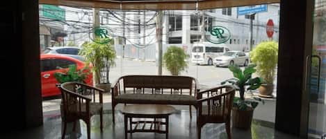 منطقة الجلوس في الردهة