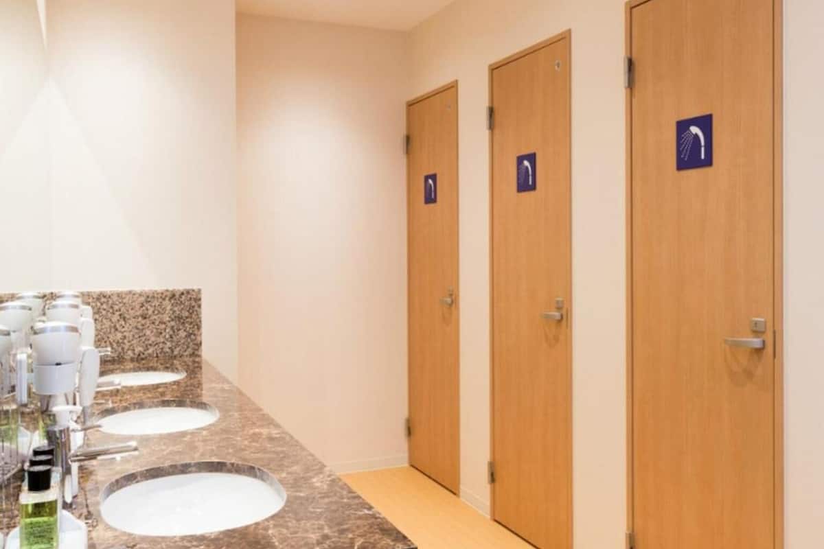 free toiletries, hair dryer, electronic bidet, towels