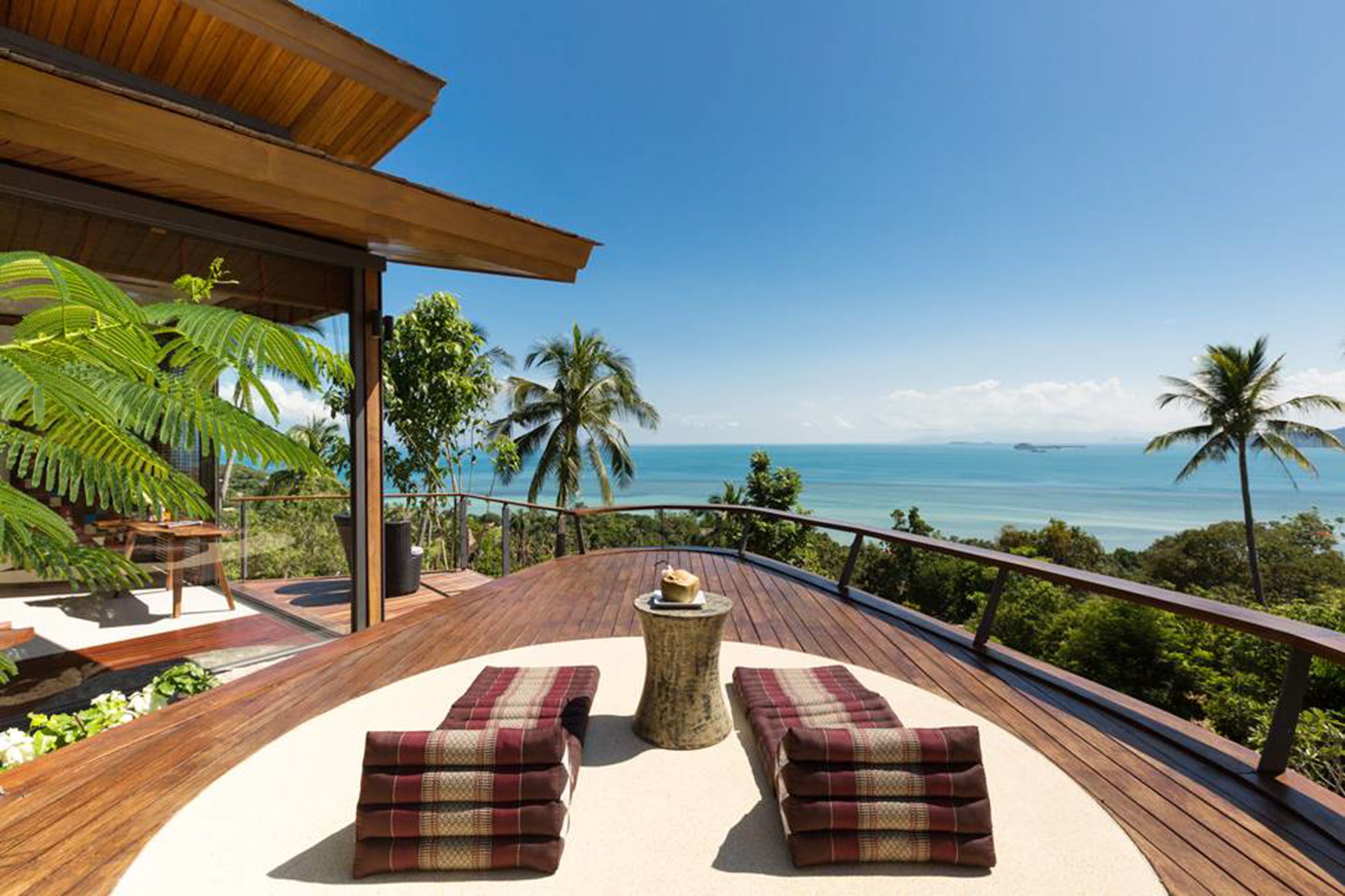 วิลล่า (4 Bedrooms) | ลานระเบียง/นอกชาน