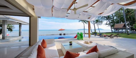 別墅 (5 Bedrooms) | 露台/庭院