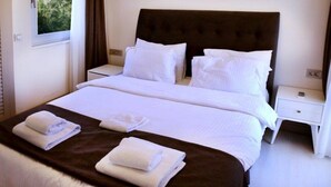 Villa, 5 Bedrooms - Bodrum Ortakent 5 Bedrooms Villa (Bodrum)
