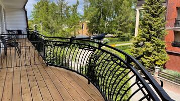 Studiosuite – classic, hageutsikt | Terrasse/patio