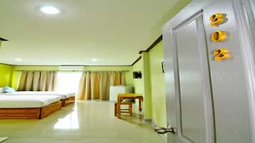Twin Room | Free WiFi