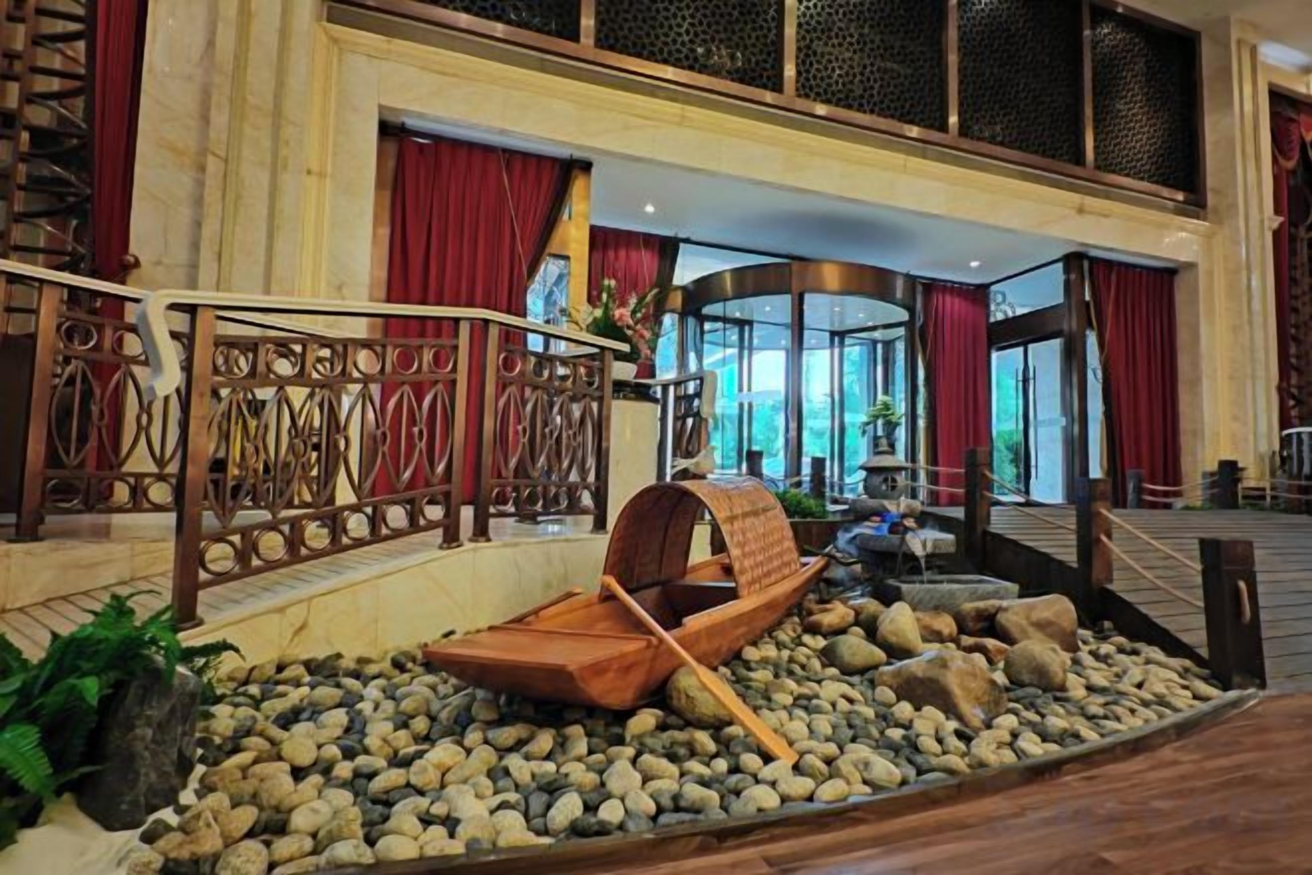 Khu sảnh