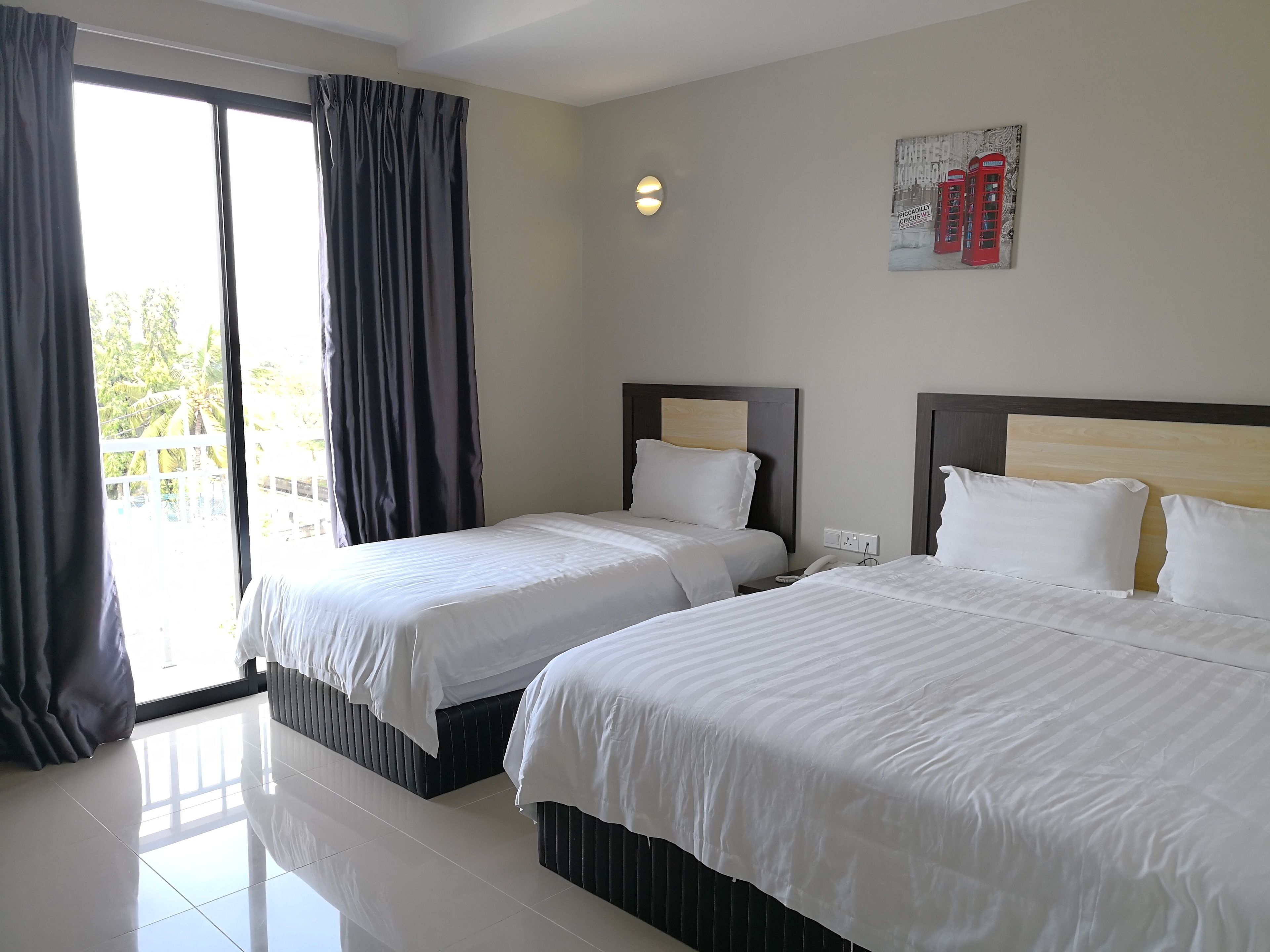 Superior Room, Balcony (Family Three) | Premium bedding, desk, soundproofing, iron/ironing board