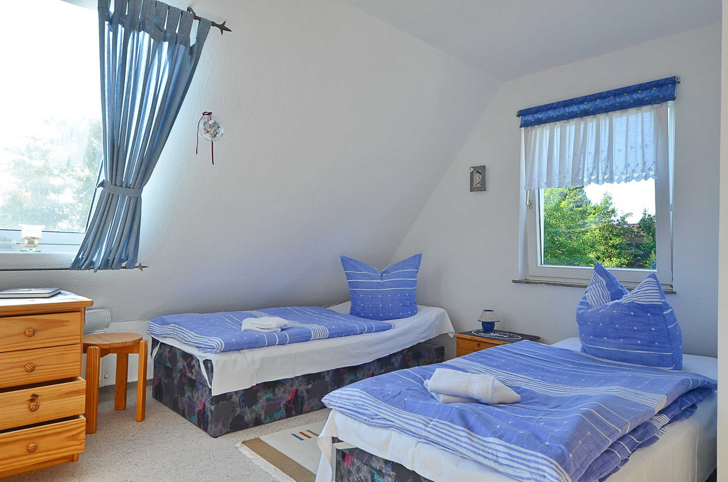1 Schlafzimmer, Schreibtisch, Reisekinderbett, WLAN