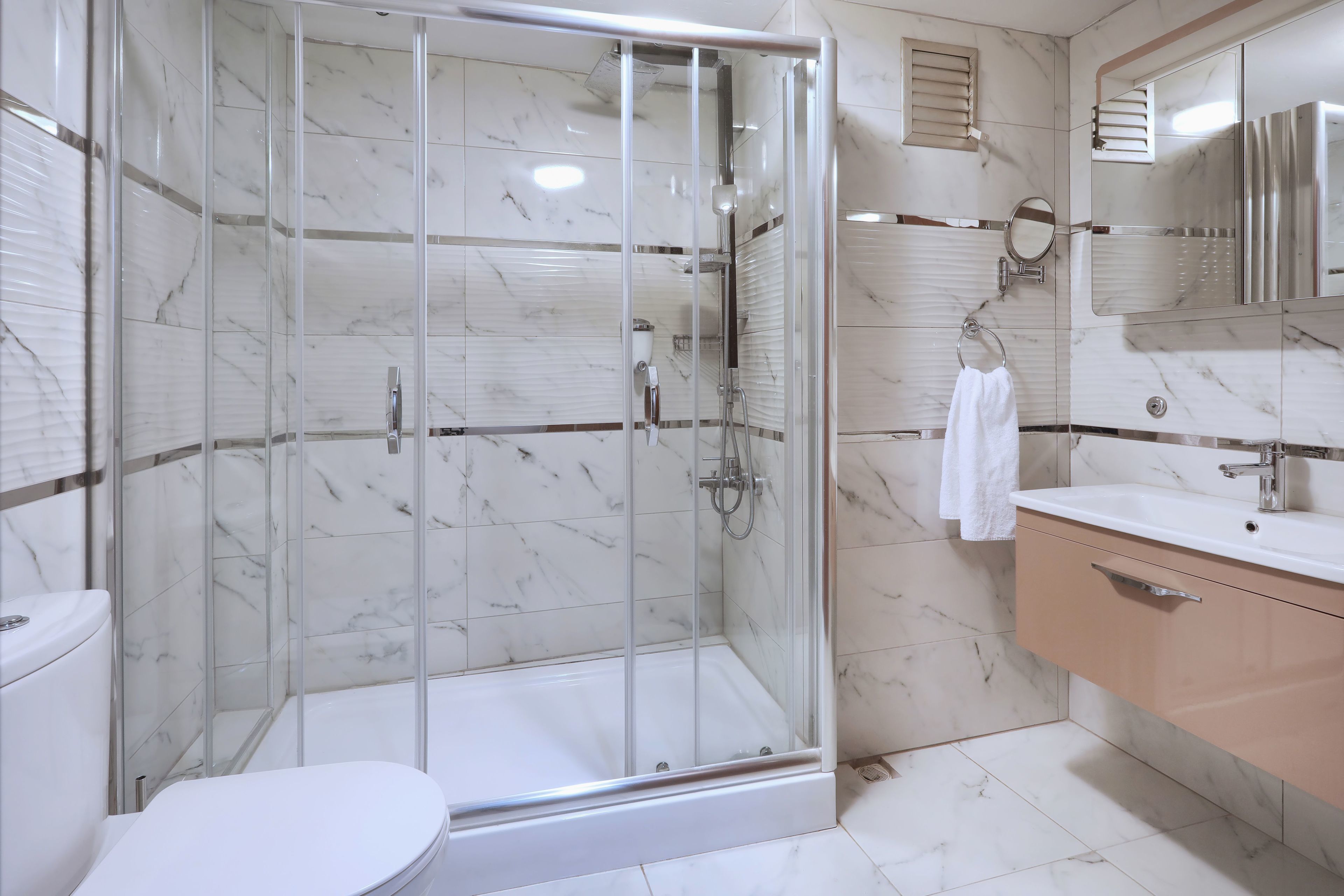 shower, free toiletries, hair dryer, slippers