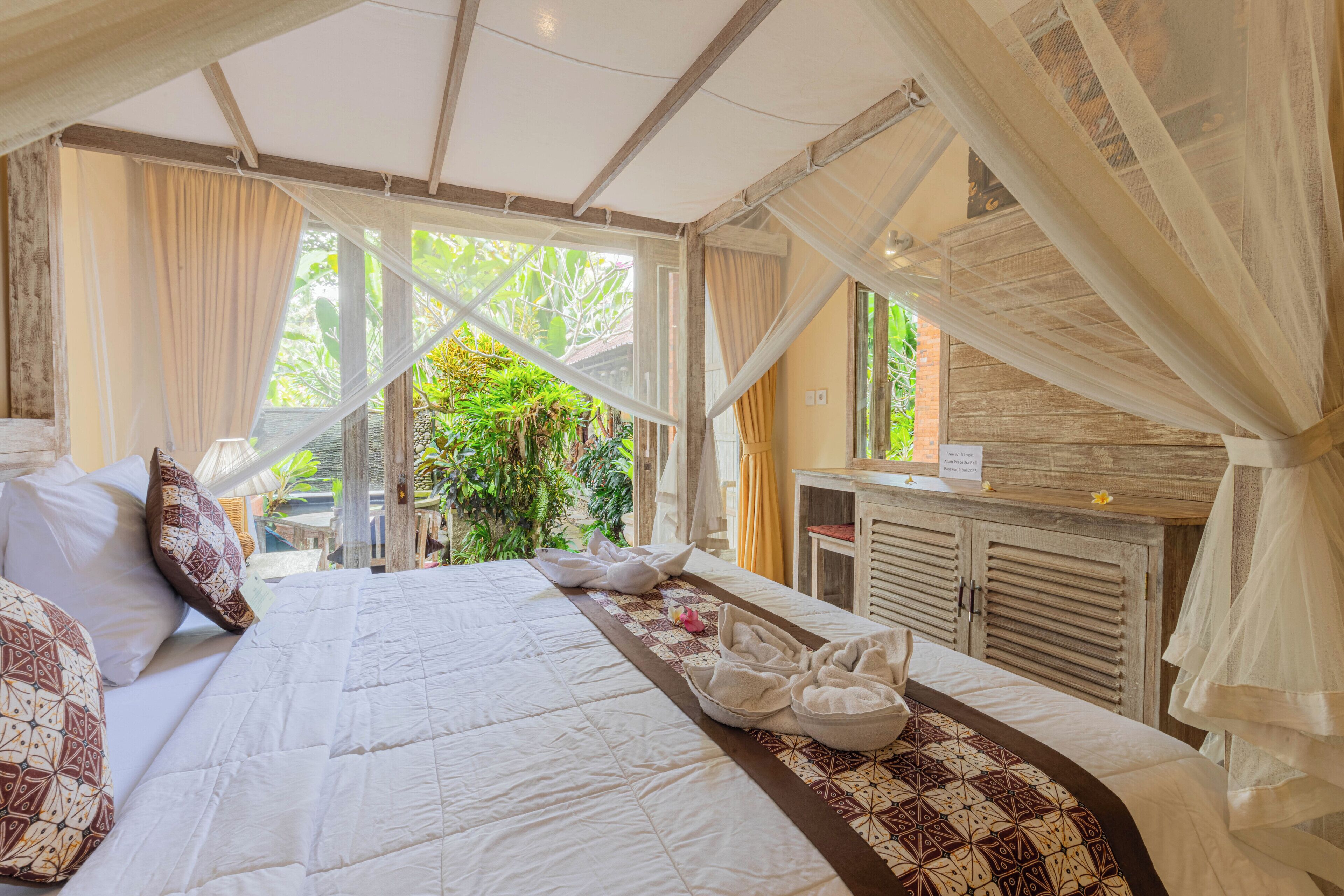 Bureau, Wi-Fi gratuit