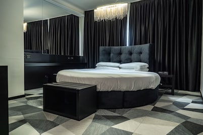 My Suite Hotel