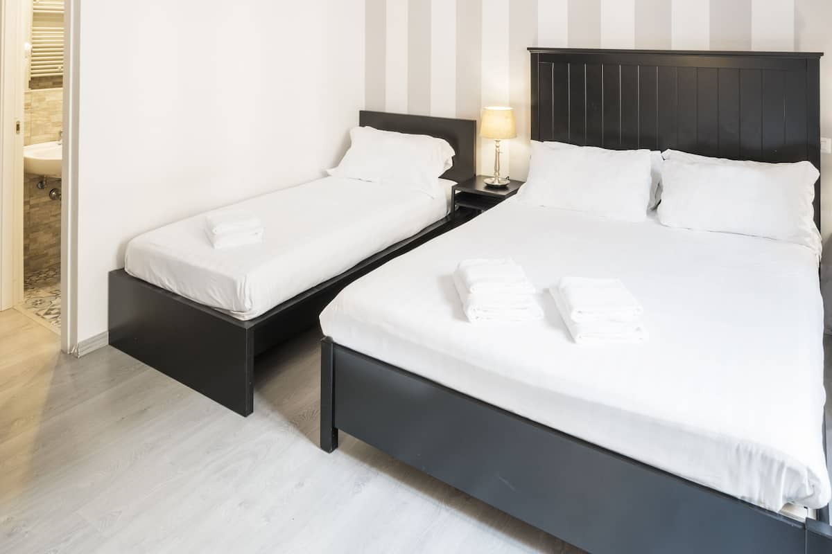 Room, Connecting Rooms (Pantheon) | In-room safe, desk, laptop workspace, soundproofing