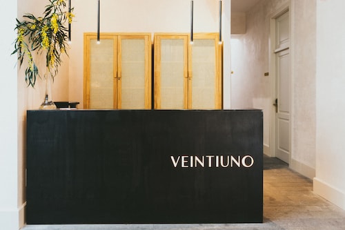 VEINTIUNO Emblematic Hotels by Airnest