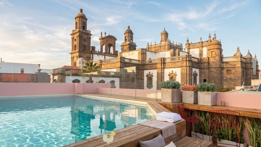 VEINTIUNO Emblematic Hotels by Airnest