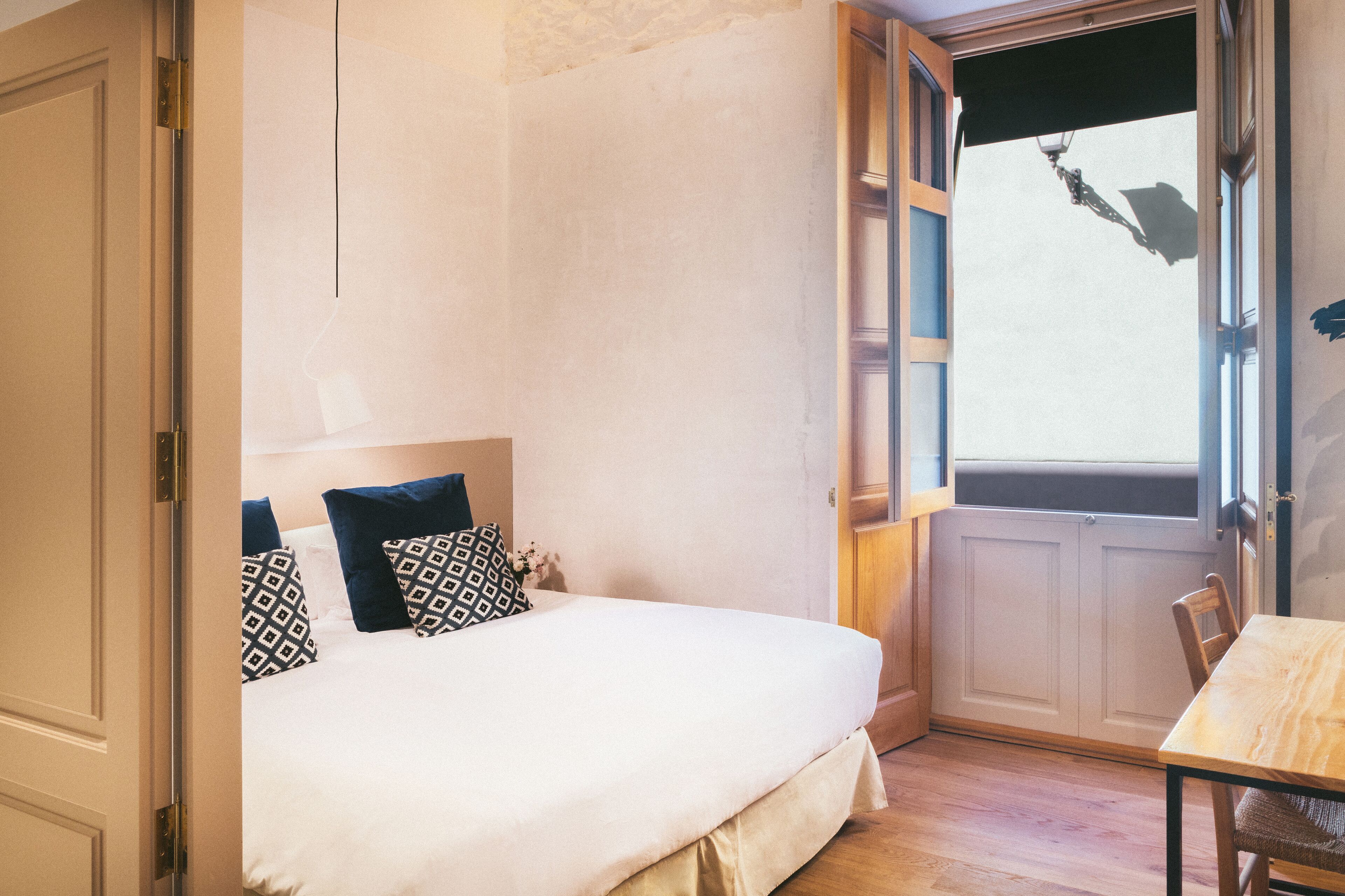Chambre Double Classique (Habitación Doble Clásica Exterior) | Bureau, rideaux occultants, fer et planche à repasser, Wi-Fi gratuit