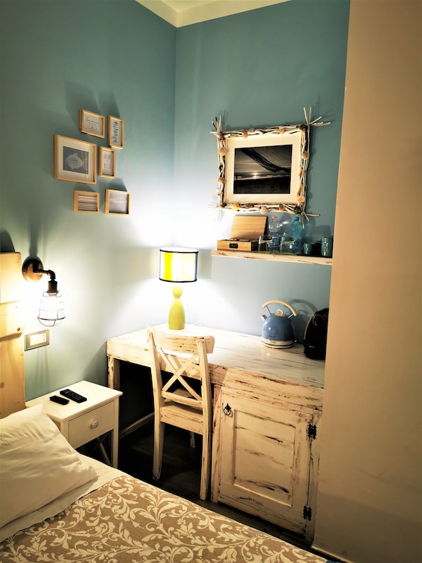 Double Room (Azzurra) | Minibar, desk, free WiFi