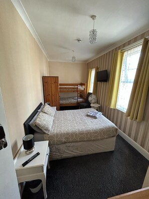 Camas plegables/adicionales y wifi gratis 