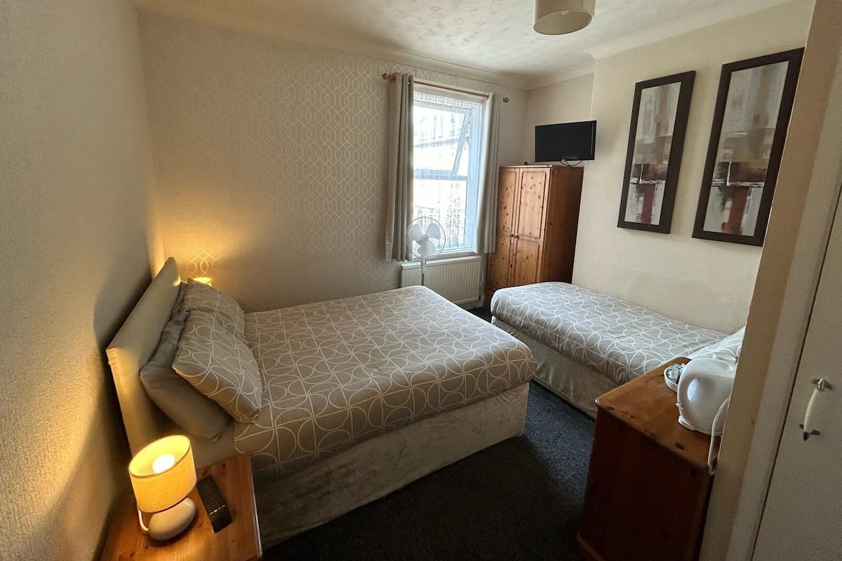 Standard Triple Room, Berbilang Katil | Katil lipat simpan/tambahan, Wi-fi percuma