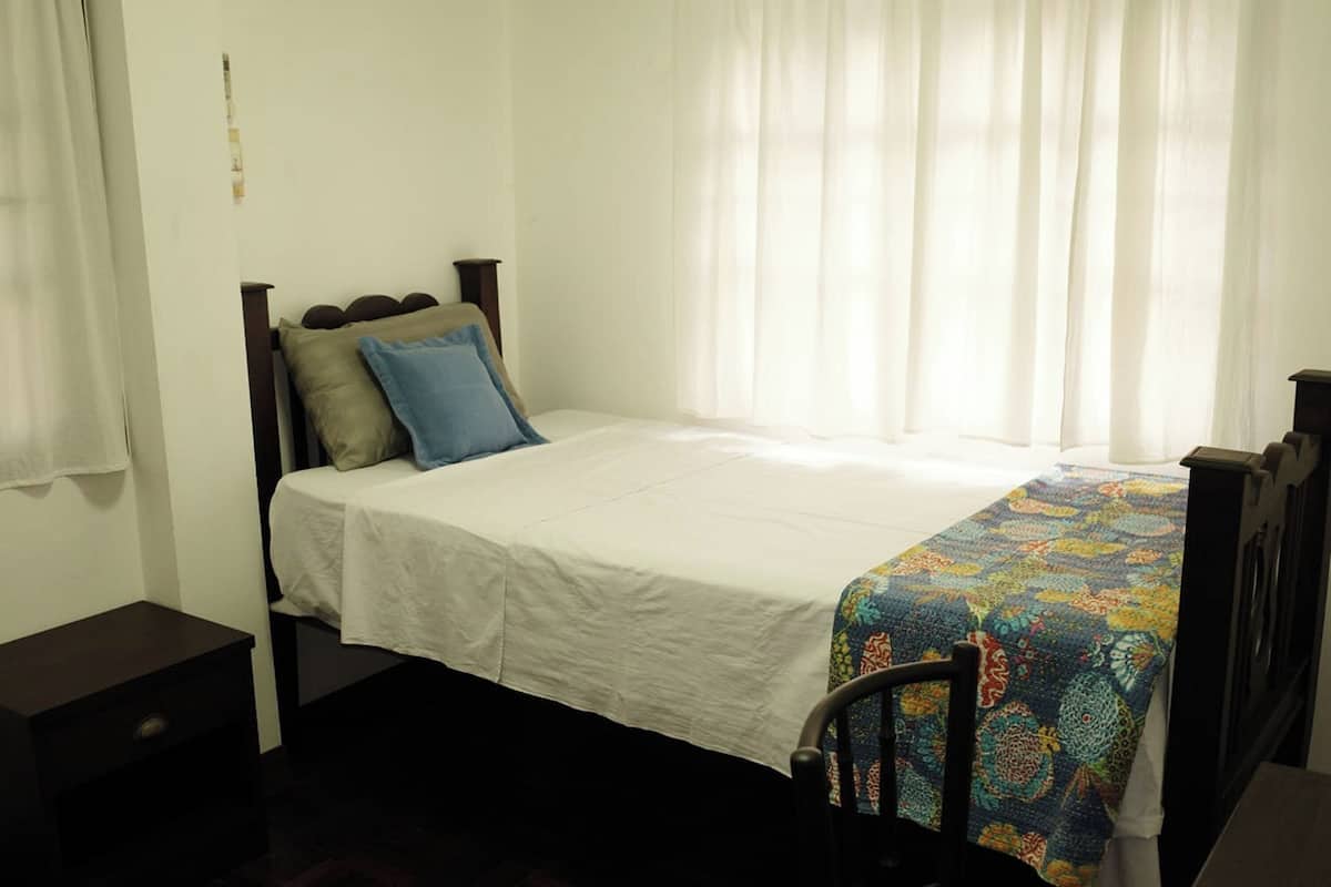 Desk, free WiFi, bed sheets