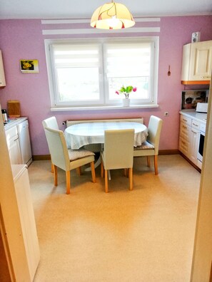 Dining - Apartment with 2 bedrooms in Zschorlau / Erzgebirge (Zschorlau)