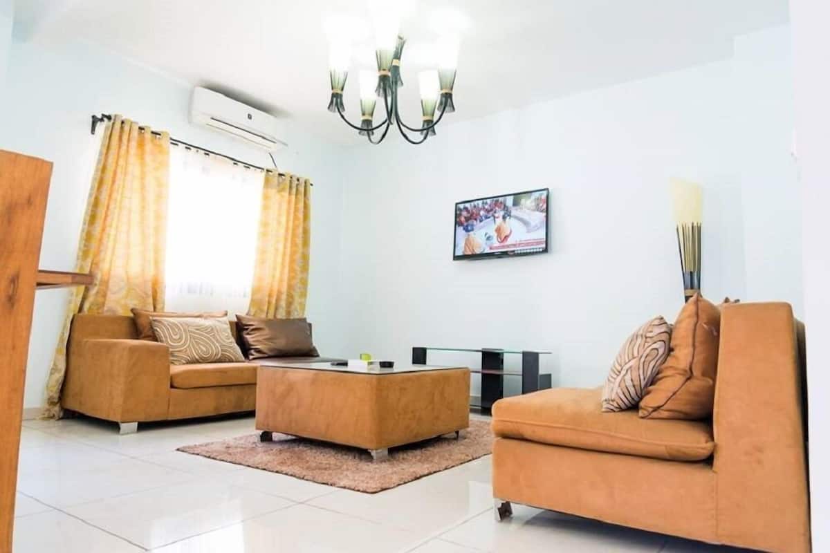 Villa superior | Sala de estar | Televisión de plasma 
