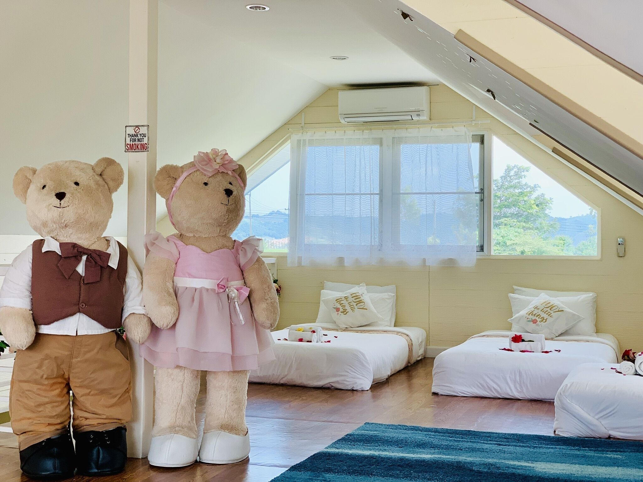 2 habitaciones, artículos del minibar gratis y wifi gratis 