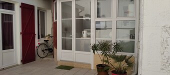 Cozy 2-Bedroom House near Arcachon Center & Beach