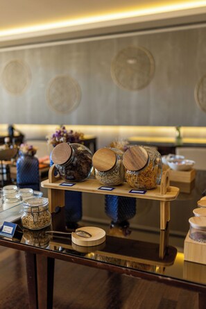 Daily continental breakfast for a fee - 4615 Hotel (Felgueiras)