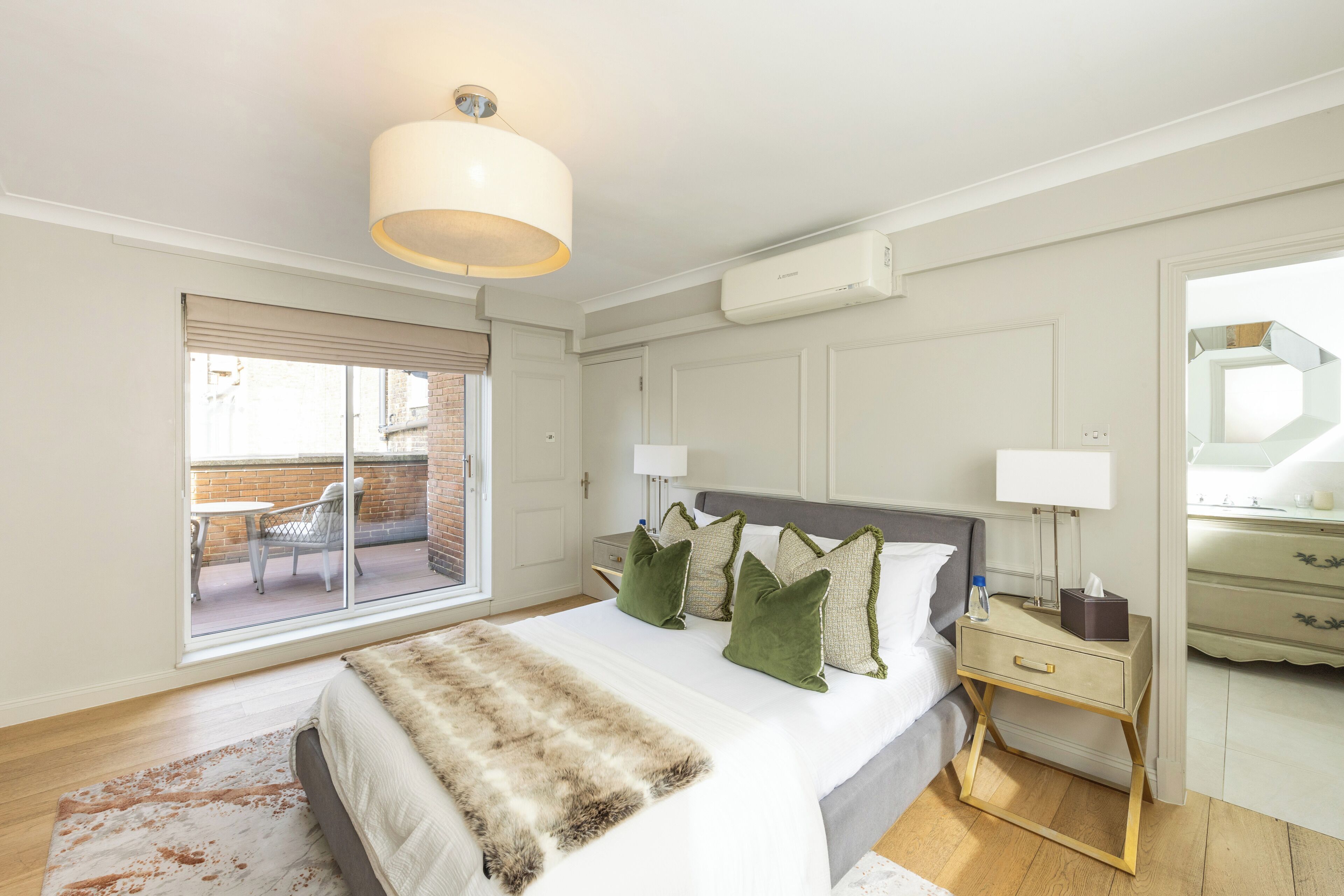 Apartamento superluxo, 2 quartos, terraço, vista para o parque | Roupas de cama de algodão egípcio, roupas de cama premium
