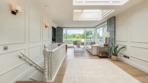 The Penthouse | 内装