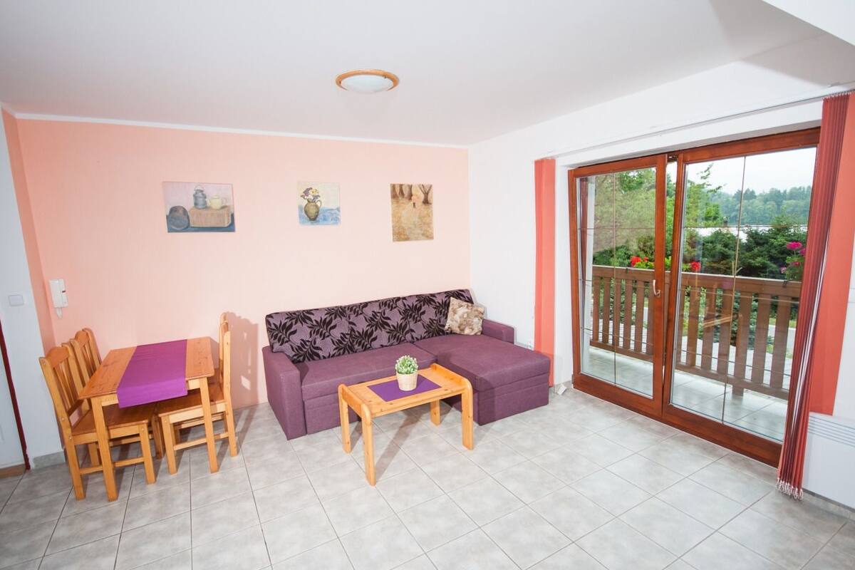 Economy Apartment, 2 Bedrooms, Kitchenette (with Balcony) | Living area