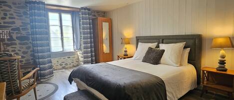 Scandinavian - Executive Suite