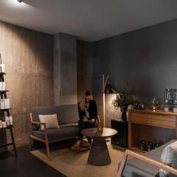 Phòng trị liệu đôi, trị liệu toàn thân, liệu pháp quấn ủ cơ thể