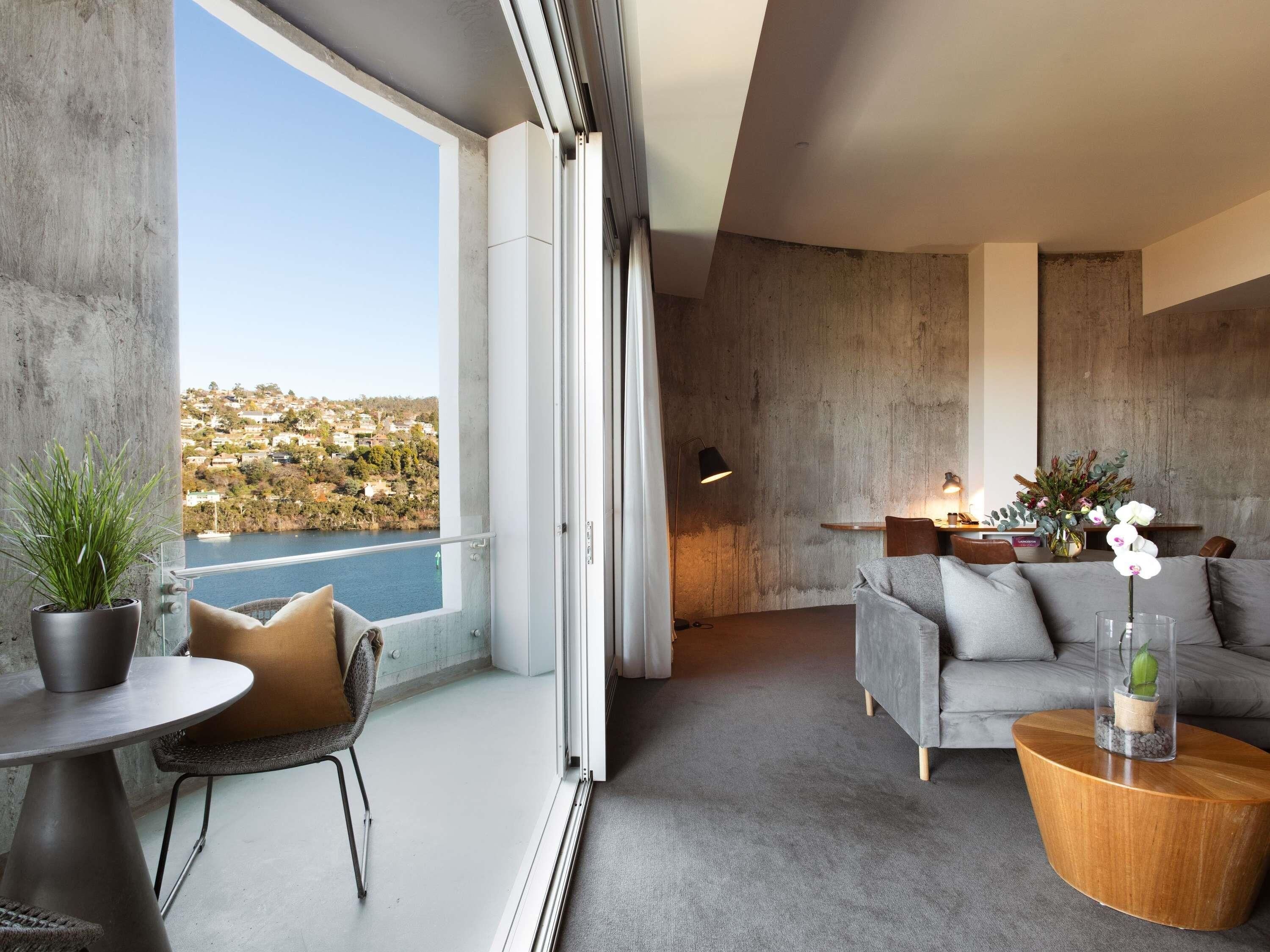 Premier Suite (Silo) | Premium bedding, minibar, in-room safe, individually decorated