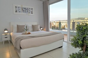 Maisonette with Acropolis View | Egyptian cotton sheets, premium bedding, down comforters - Alekos Apartments 1 (Athens)