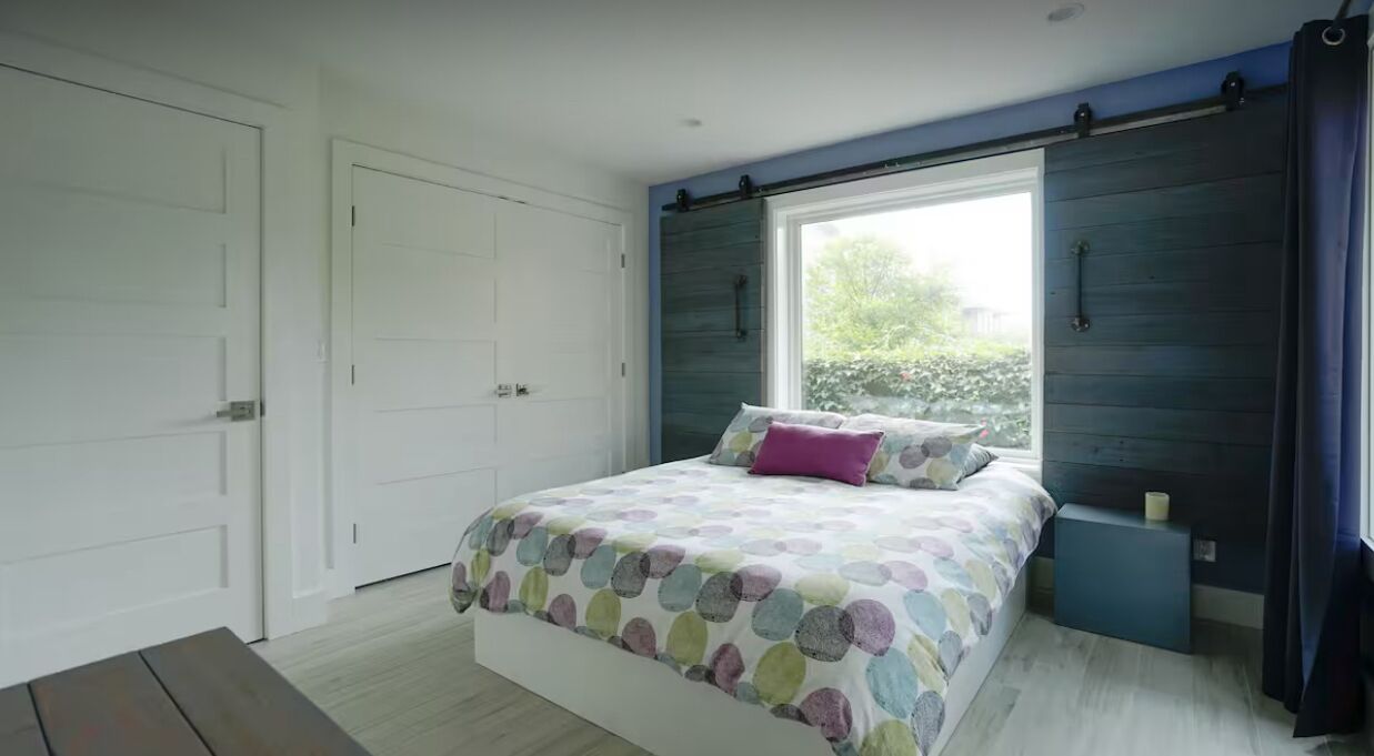 2 bedrooms, iron/ironing board, travel cot, free WiFi