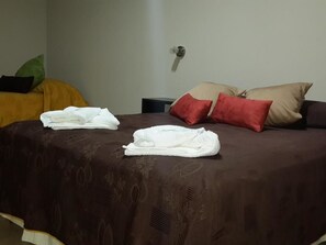 1 bedroom, free cribs/infant beds, free WiFi, bed sheets - Cabanas Bonarda (San Rafael)