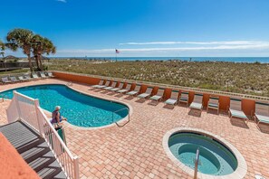 Pool - Come Enjoy the BEACH! GULF FRONT 1BR at Seacrest in Gulf Shores! (Gulf Shores)