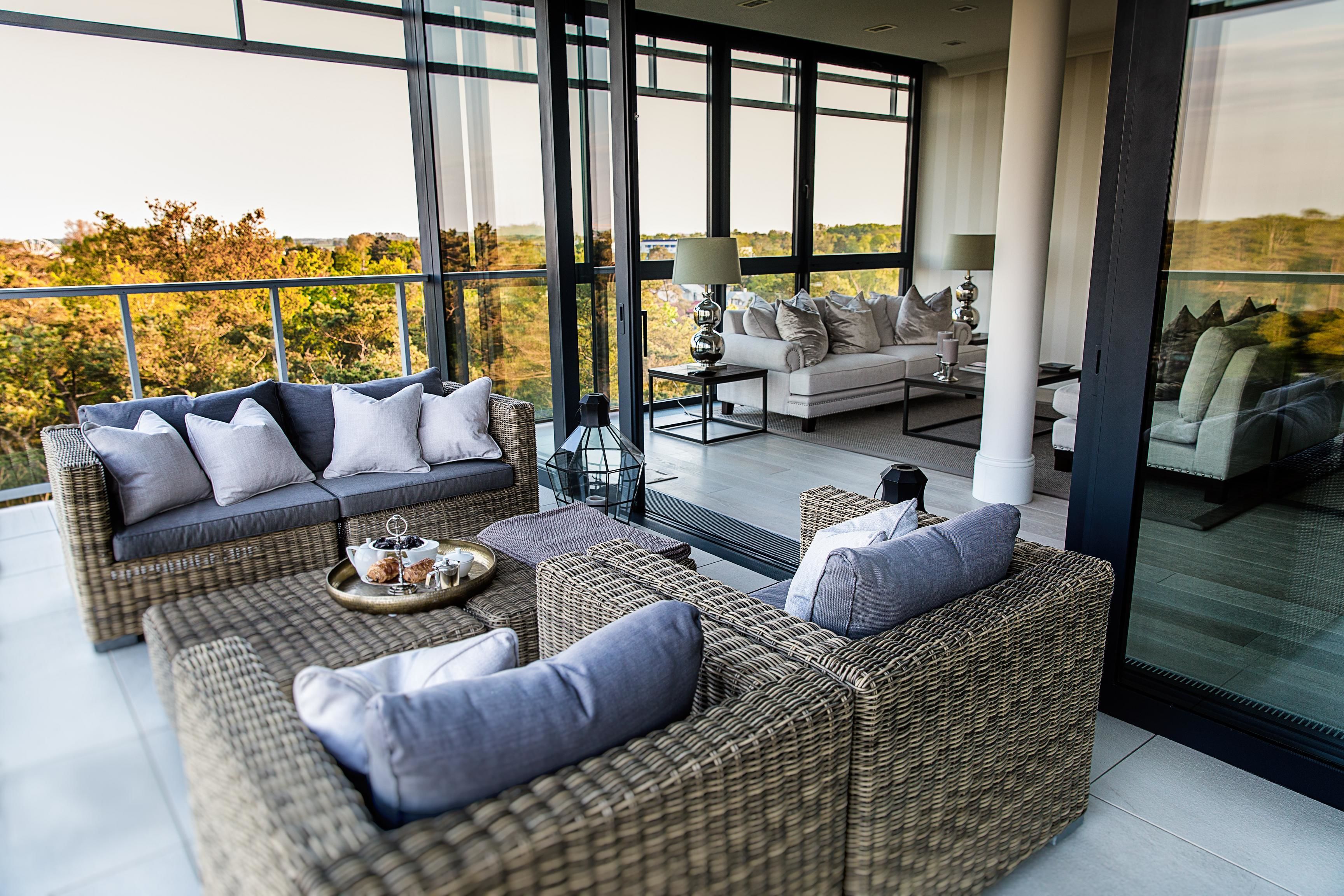 penthouse | terrace/patio