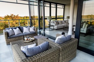 Penthouse | Terrace/patio